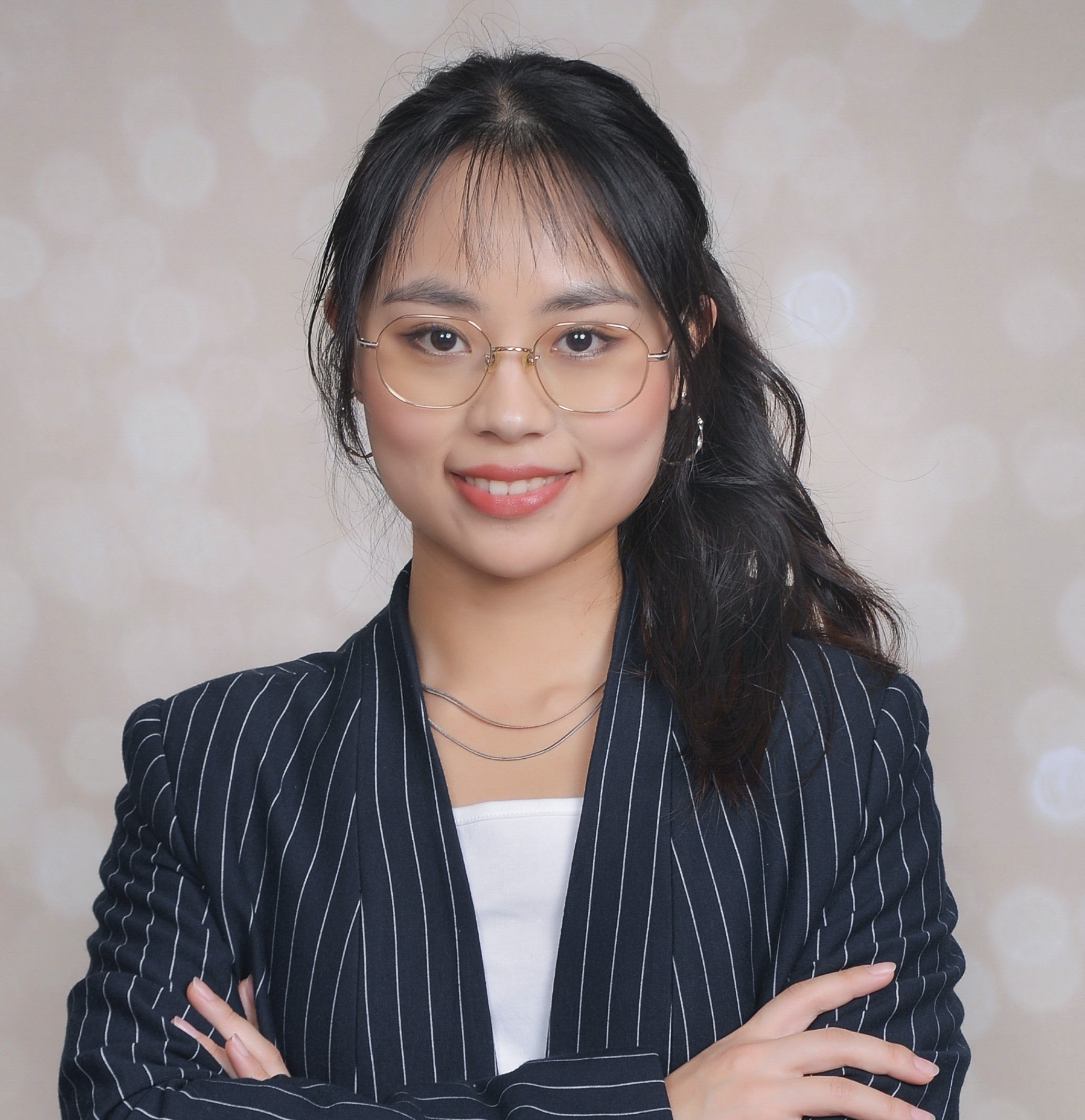 Hannah Ng-New Jersey and New York REALTOR® and data-driven real estate agent fluent in English, Cantonese, and Mandarin -中文-.